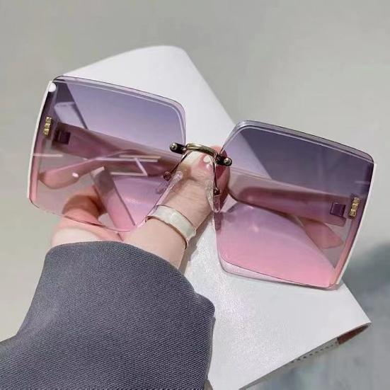 Women Sunglasses Rectangle Shape Frame Cool Style No Rim Smooth Anti-UV Block Sunlight Vacation