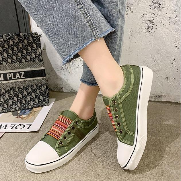 2024 nuova moda versatile comoda e leggera sport all'aria aperta tinta unita fondo piatto traspirante usura esterna antiscivolo scarpe di tela casual