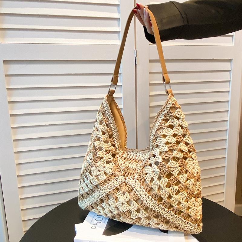 Fashi Straw Ctrasting Colors Large Capacity Shoulder Bags 2026 High Quality Versatile Sweet Bags Seaside Vacati Beach Bags