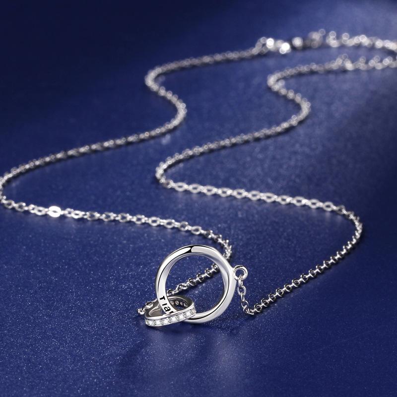 Love Mobius Ring Necklace Women's Fashion Light Luxury High-end Design Sense Love Double Ring Collarbone Chain