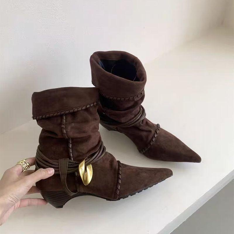 Women's 2025 Retro Suede Kitten Heel Ankle Boots: Pointed, Ruched, Tie Stacked, Versatile Fashion