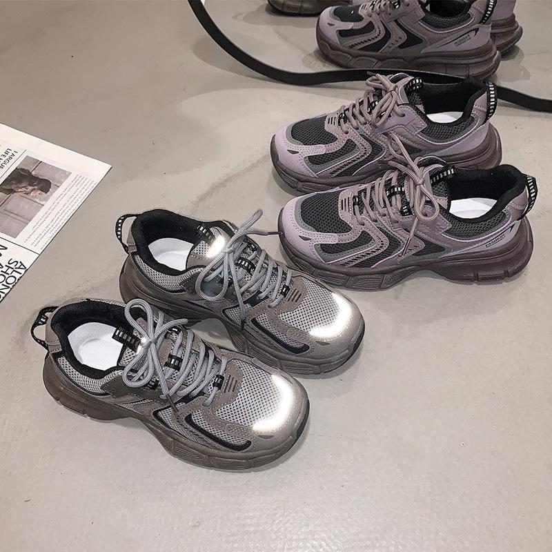 European Station 2025 Explosive Street Dad Shoes Women's Soft Leather Campus Thick-soled Versatile Inner Height Increase Casual Sneakers Women