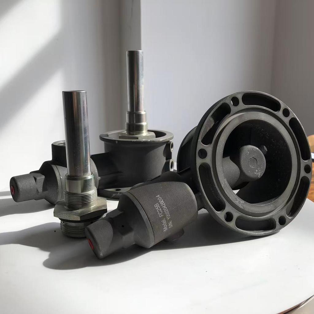 Screw Air Compressor Accessories: LB11102 Oil Separator Core, Oil-Gas Separator Seat, WD950 Oil Filter Seat