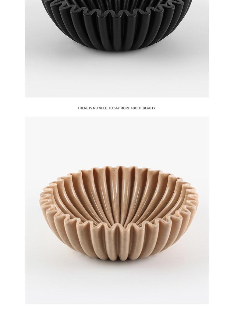Nordic Style Grooved Ruffled Fruit Bowl Ornament - Creative Art Display for Model Room Decoration