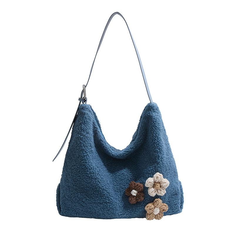 2025 Autumn and Winter New Large-capacity Woolen Messenger Bag Women's Versatile Japanese Solid Color Shoulder Bag Niche Tote Bag