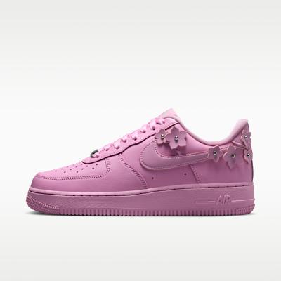 Nike Wmns Air Force 1 `07