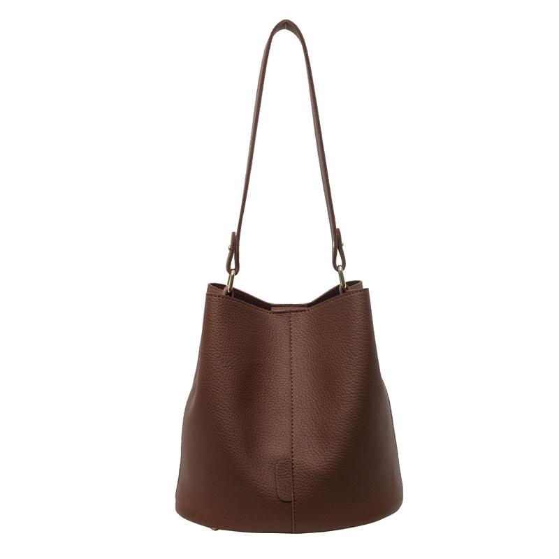 New Bucket Bag Women's Soft Pitot Bag Large Capacity Versatile Commuter Shoulder Bag