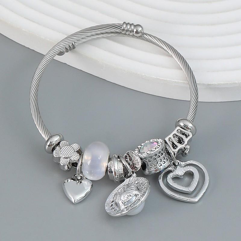Womens Geometric Heart Charm Bracelet Alloy Jewelry With Rhinestone Accents Ins Style Personalized Gift
