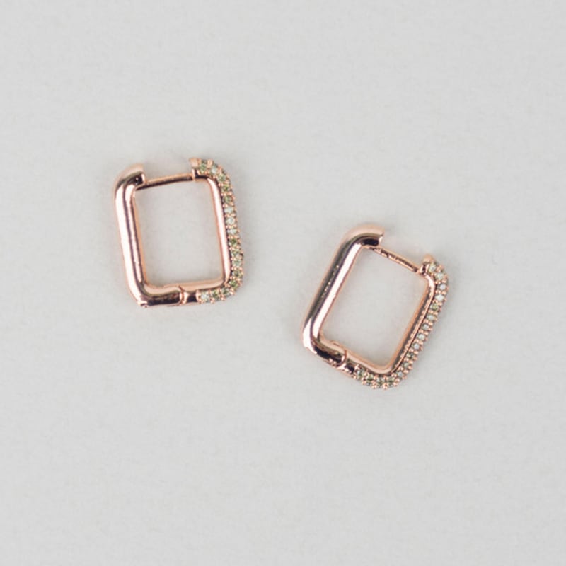AUGUST ALICE Lumi Linea Square Ring Earring