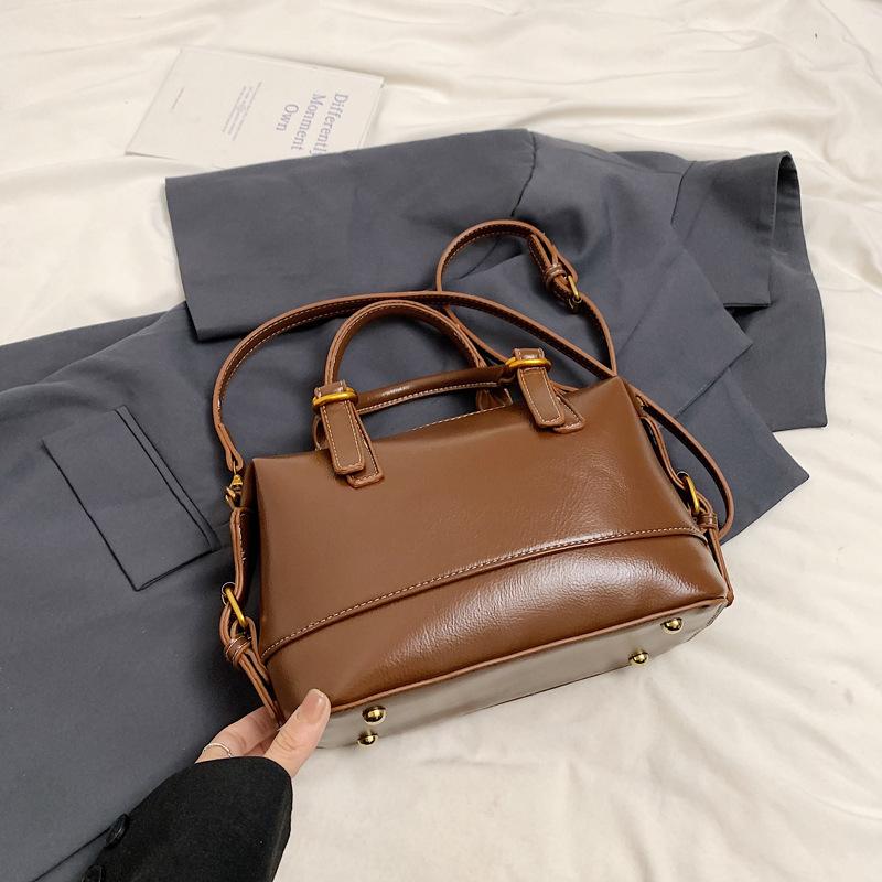 

Премиальная ретро маленькая сумка женская новая универсальная сумка-мессенджер модная портативная сумка-подушка