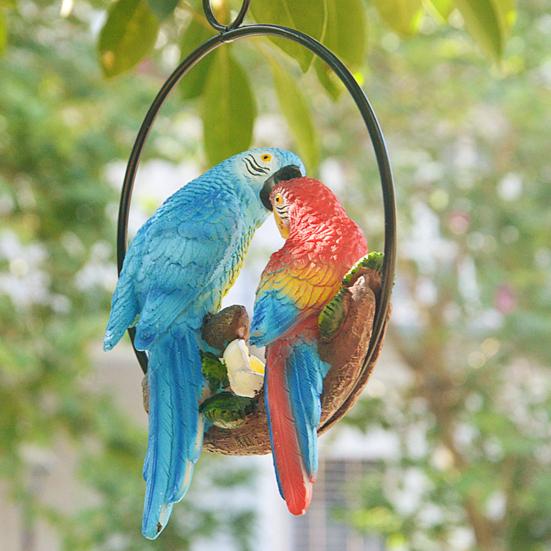 Parrot Pendant, Waterproof Resin Outdoor Garden Decoration with Iron Ring Suspension, Realistic Macaw Pair Hanging Ornament for Balcony Trees Indoor