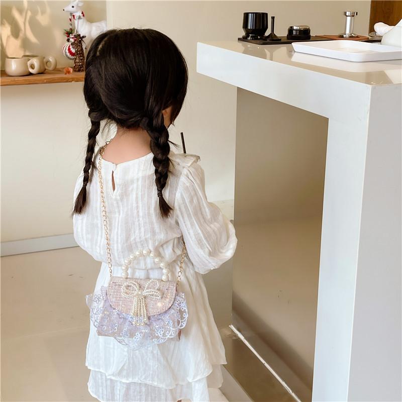 Stylish And Trendy Pearl Children's Handbag For Girls Modern Princess Fashionable Design