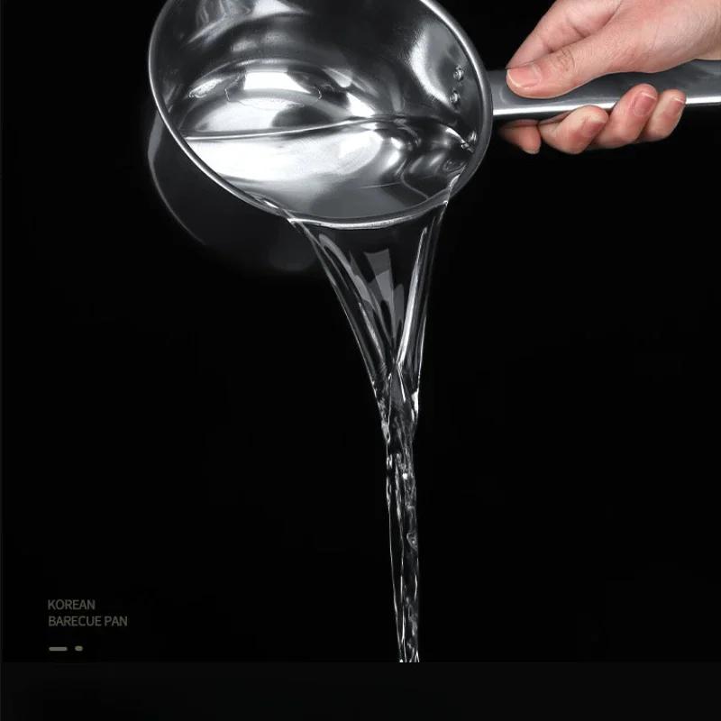 Stainless Steel Food Grade Thickened Household Kitchen Water Bleach Ladle Short Handle Ladle Water Spoon Baking Tools