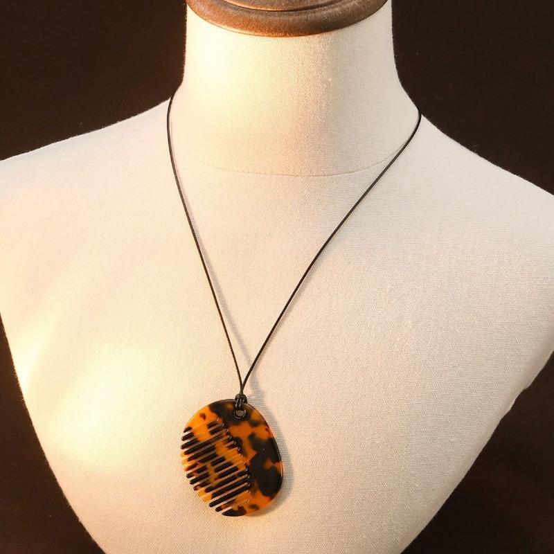 Leopard Print Comb Necklace Leather Rope Long Sweater Chain Necklace and Accessory