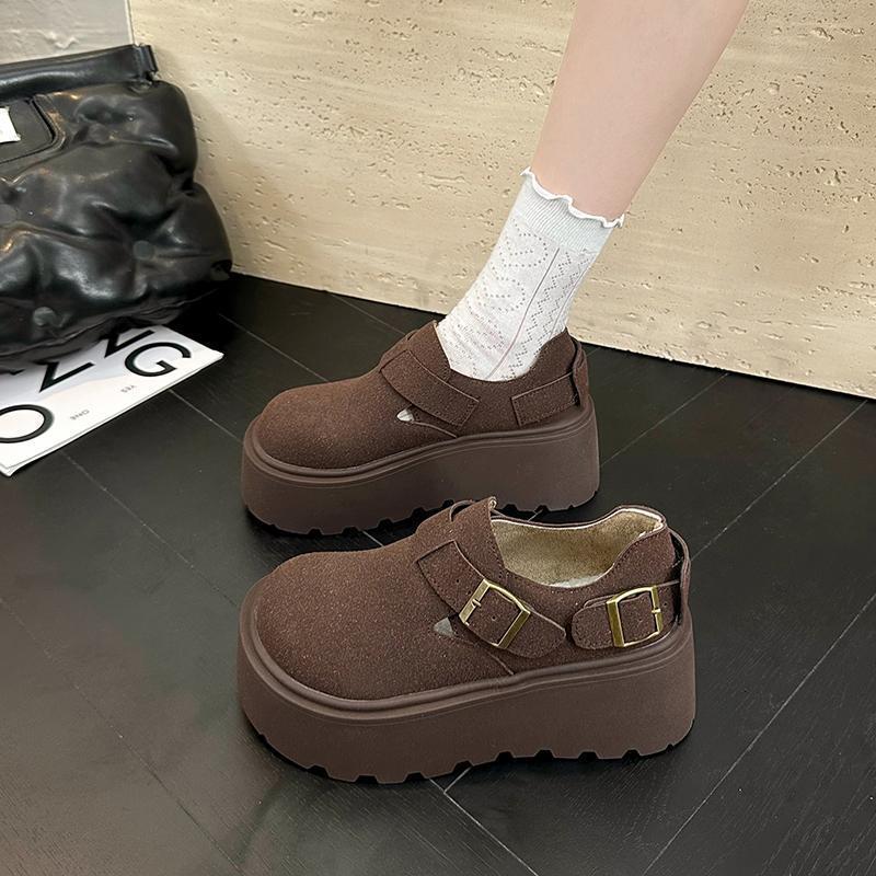 2025 autumn new popular Maillard small man height increase versatile casual shoes light one pedal loafers