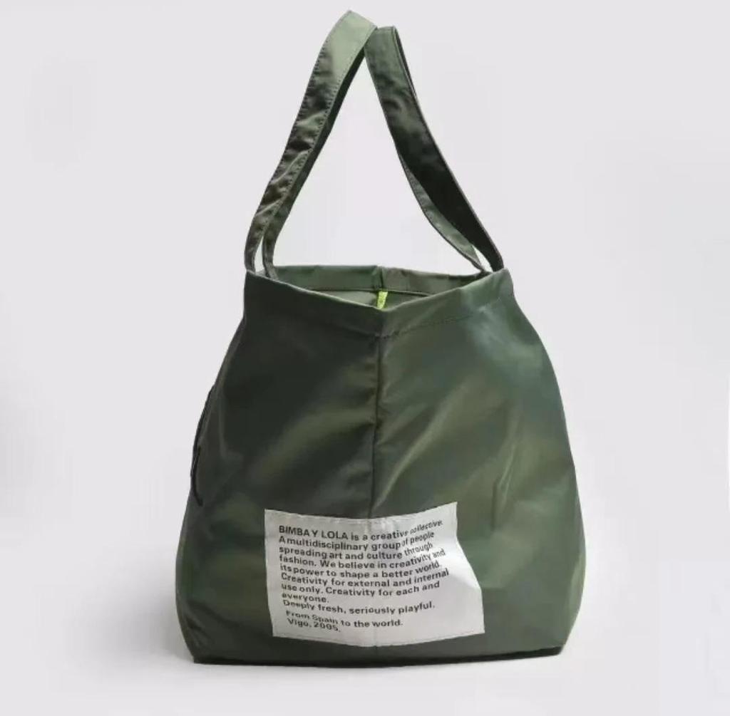 Spanish Bimba y Lola Women's Solid Color Handbag & Clutch