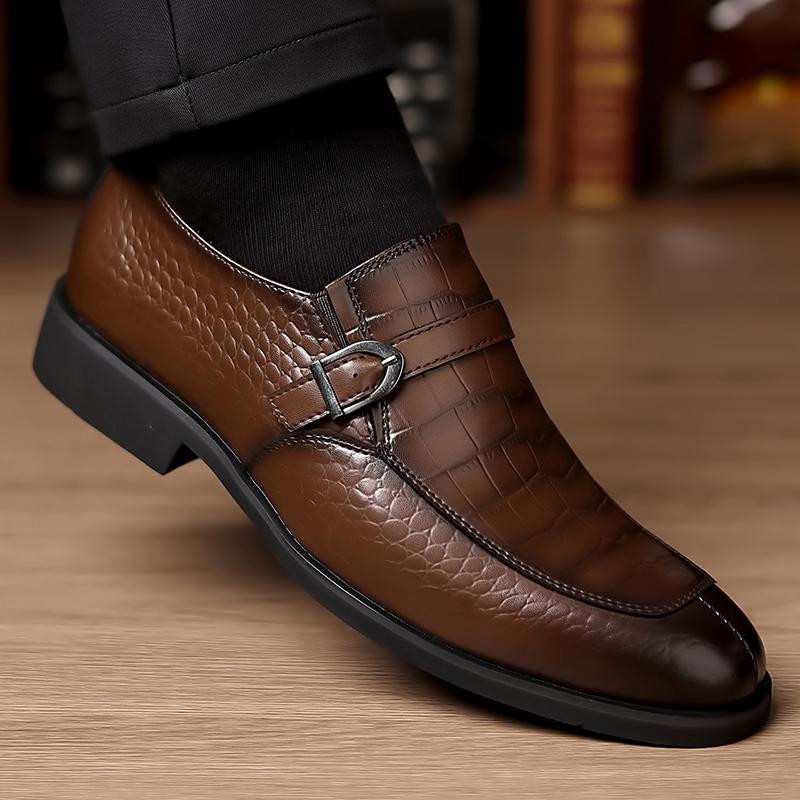 Slip on Business Classic Men's Leather Shoes High qu ality and elegant style DRESS Adult work and office Retro black brown shoes