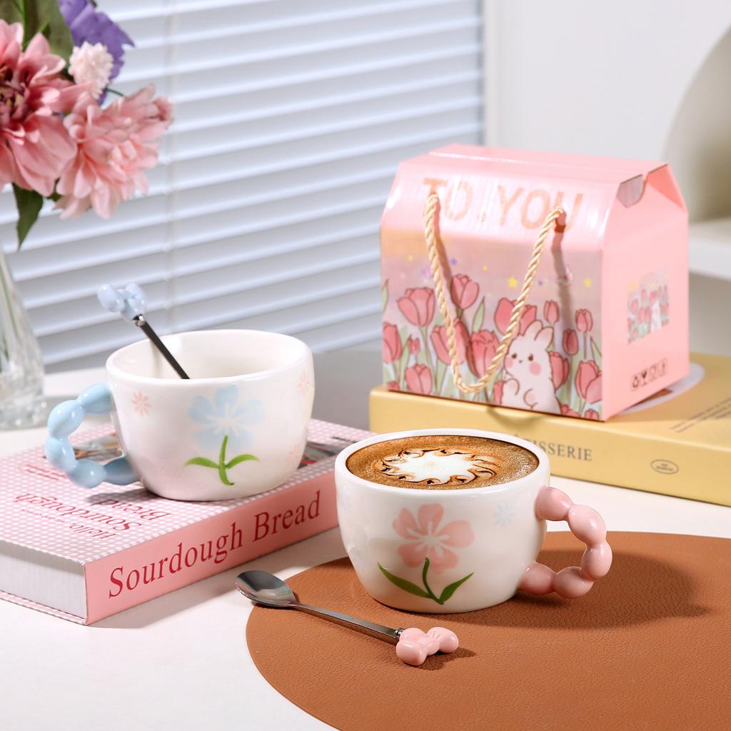 Kreative Frühstückstasse Handbemalte Blumen Keramiktasse mit Löffelset Müslischale Becher Ins-Stil