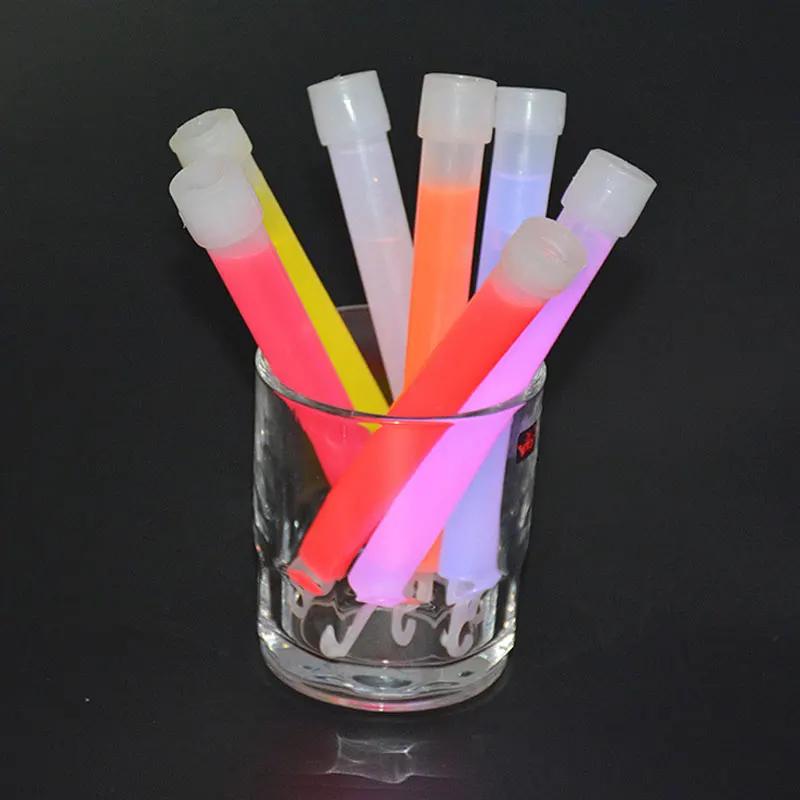 10/50pcs Glow Sticks With Hook 6 Inch Fluorescence Light For Hiking Camping Outdoor Emergency Concert Party Light Glowing Sticks