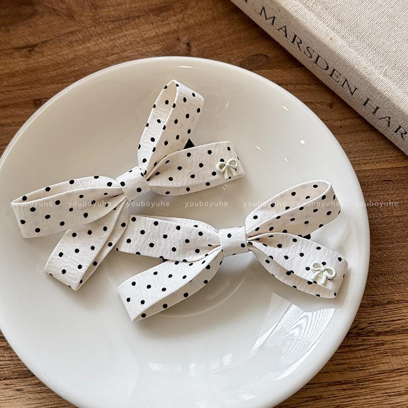 

2Pair Black and White Polka Dot Bow Hair Clip Small Fresh Fabric Side Clip Girl Simple Daily Headwear Set Hairbows for Girls белый