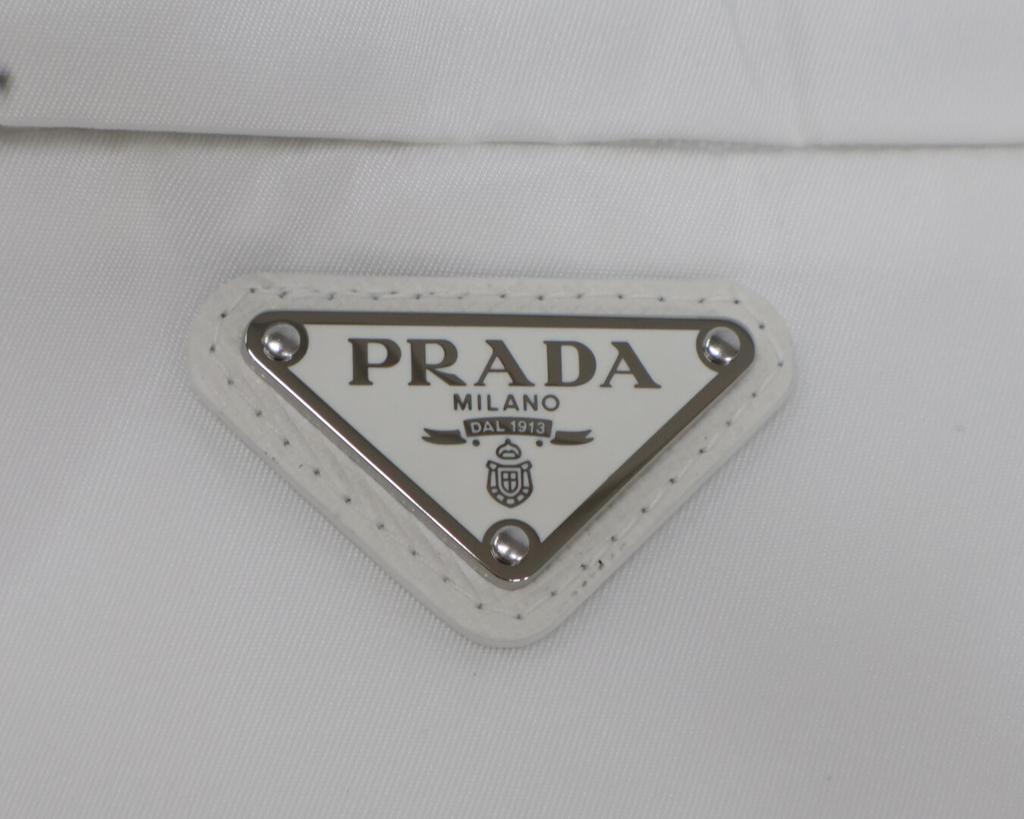 Prada Xadidas Adidas [Domestic Regular] SGB964 RE-Nylon Track Jacket 40 whiteUsed