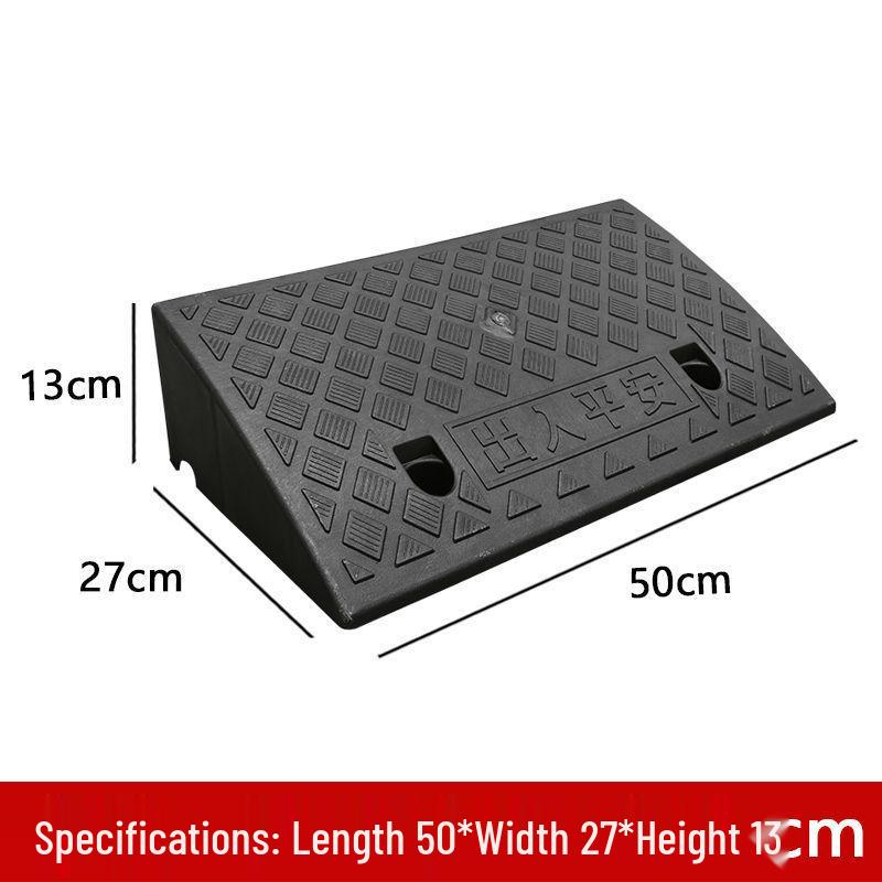 Plastic Ramp Pad: Car Uphill Climbing Slope Curb Threshold Speed Bump Step.