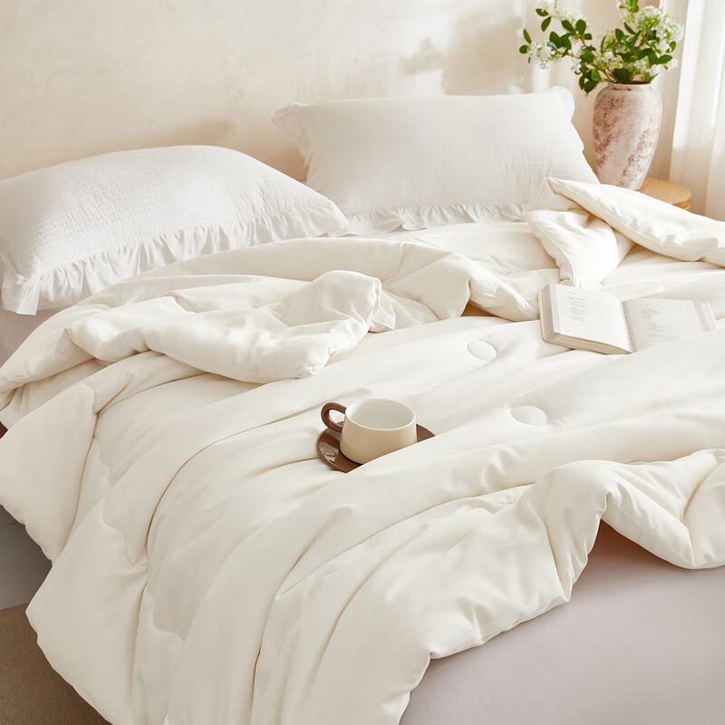 Playboy Soft & Warm Cotton Cover Winter Comforter
