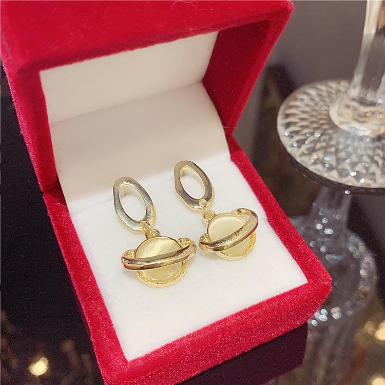 

New trendy silver needle opal stud earrings women, French planet earrings temperament versatile earrings 925 silver needle
