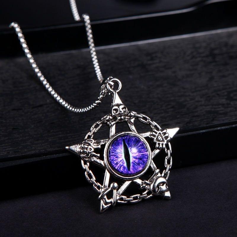 Trendy Versatile Personality Fluorescent Skull Eye Pendant Necklace For Men 1pc
