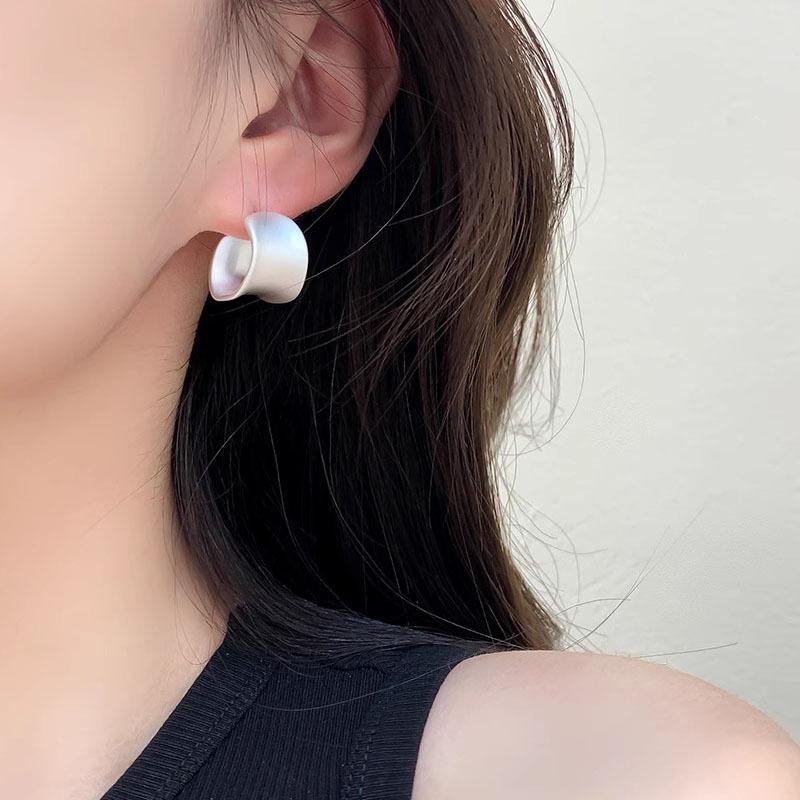 

925 Sterling Silver Jewelry Simple Irregular Wide C-shaped Stud Earrings for Women Wedding Party Jewelry For Girls Friend Gift