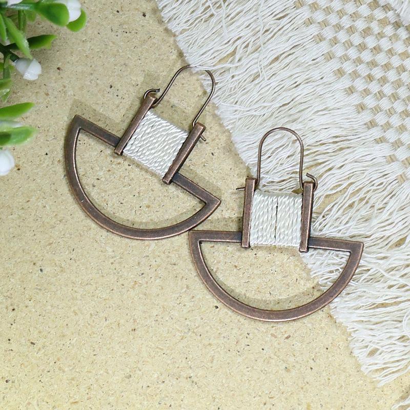 Bohemian Geometric Drop Women Earrings Ethnic Gypsy Wooden Beads Leaf Round Fringe Tassel Dangle Vintage Earrings Boho Jewelry
