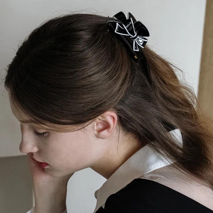 EN011 Double Color Edge Ribbon Hair Clip (Ivory, Black)