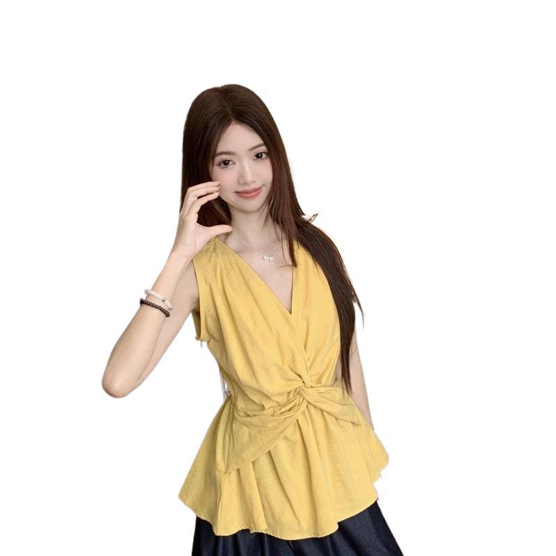 Stylish French Chic Twisted Sleeveless Tank Top – New Summer Arrival, Slim-Fit & Flattering Vacation Wear