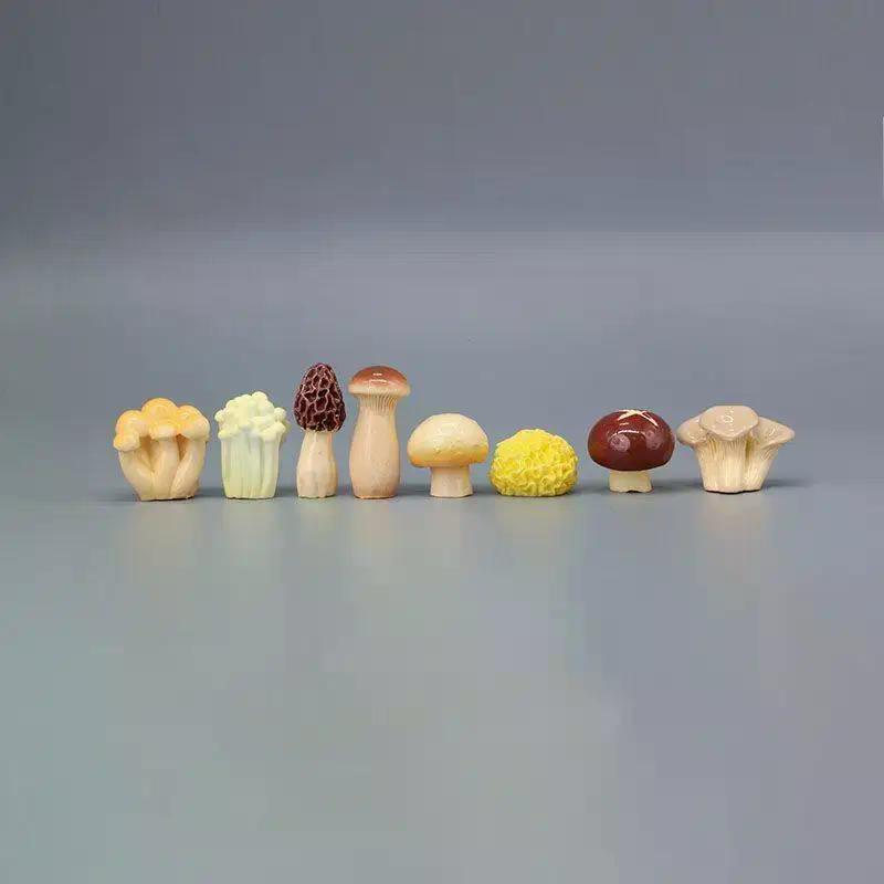 8Pcs Resin Micro Landscape Fairy Garden Decoration Cute Mini Mushrooms Desk Ornament Colorful Desktop Model For Indoor Outdoor