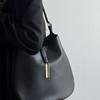 Bag Women's New Retro Soft Leather Simple Bucket Bag Niche Design Underarm Bag Fashionable Versatile Messenger Bag