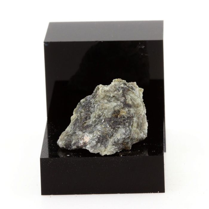 Ferro-actinolite 26.9 carats
