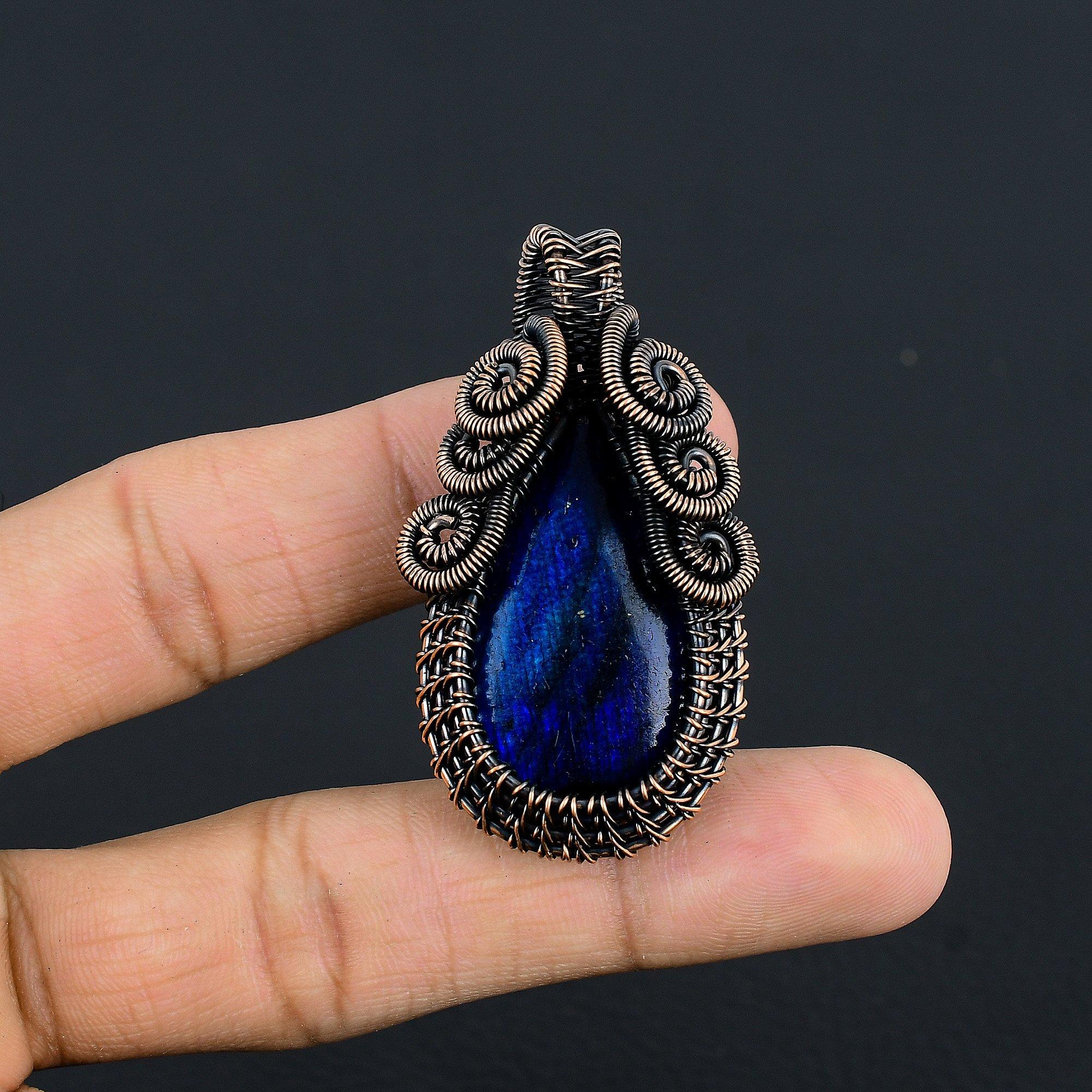 

Подвеска ручной работы из лабрадорита с голубым отблеском, украшения из натуральных драгоценных камней, подвеска, обернутая медной проволокой 999 пробы, для подарка 2.55 Inches