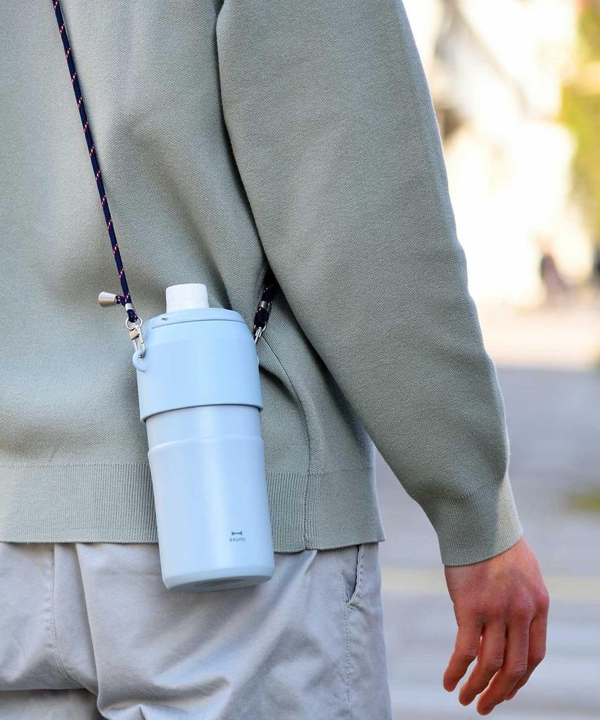 BRUNO Stainless Steel Water Bottle Holder with Double Vacuum Wall and Strap, Fits 500-650mL Water Bottles, White, BHK324-WH