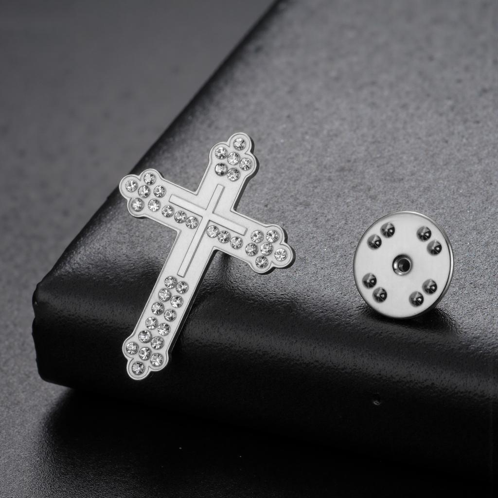 Teamer Duidelijke Zirkonia Kruis Broche Voor Mannen Vrouwen Roestvrij Staal Goudkleurige Pin Broche Geluks Sieraden Kleding Accessoires 2026 Nieuw