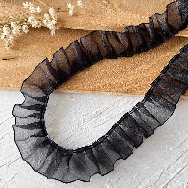 

Черная кружевная органза для самостоятельного изготовления одежды и аксессуаров - украшение горловины и подола юбки