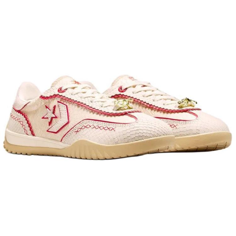 Converse Run Star Trainer Comfortable Low-top Training Shoes Unisex In Beige Red