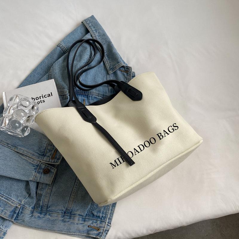 Large Capacity Canvas Bag Women's 2025 New Summer Casual Shoulder Bag College Student Class Commuter Bag Tote Bag
