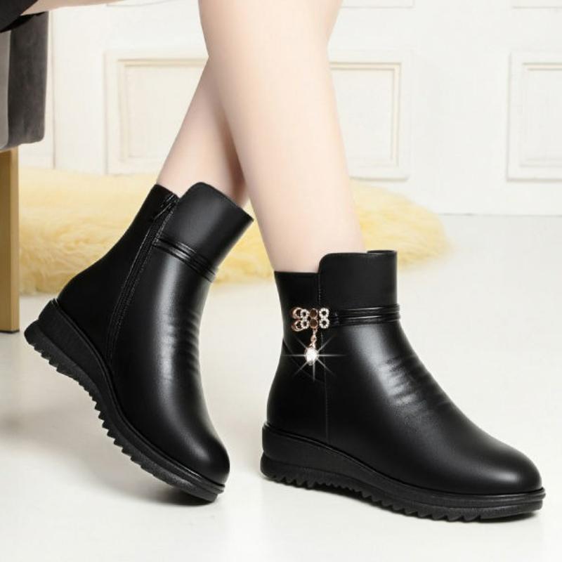 Women's Boots Leather Ankle Boots New Winter Plush Platform Snow Boots Zipper Black Women Cotton Shoes Classic Warm Casual Boot
