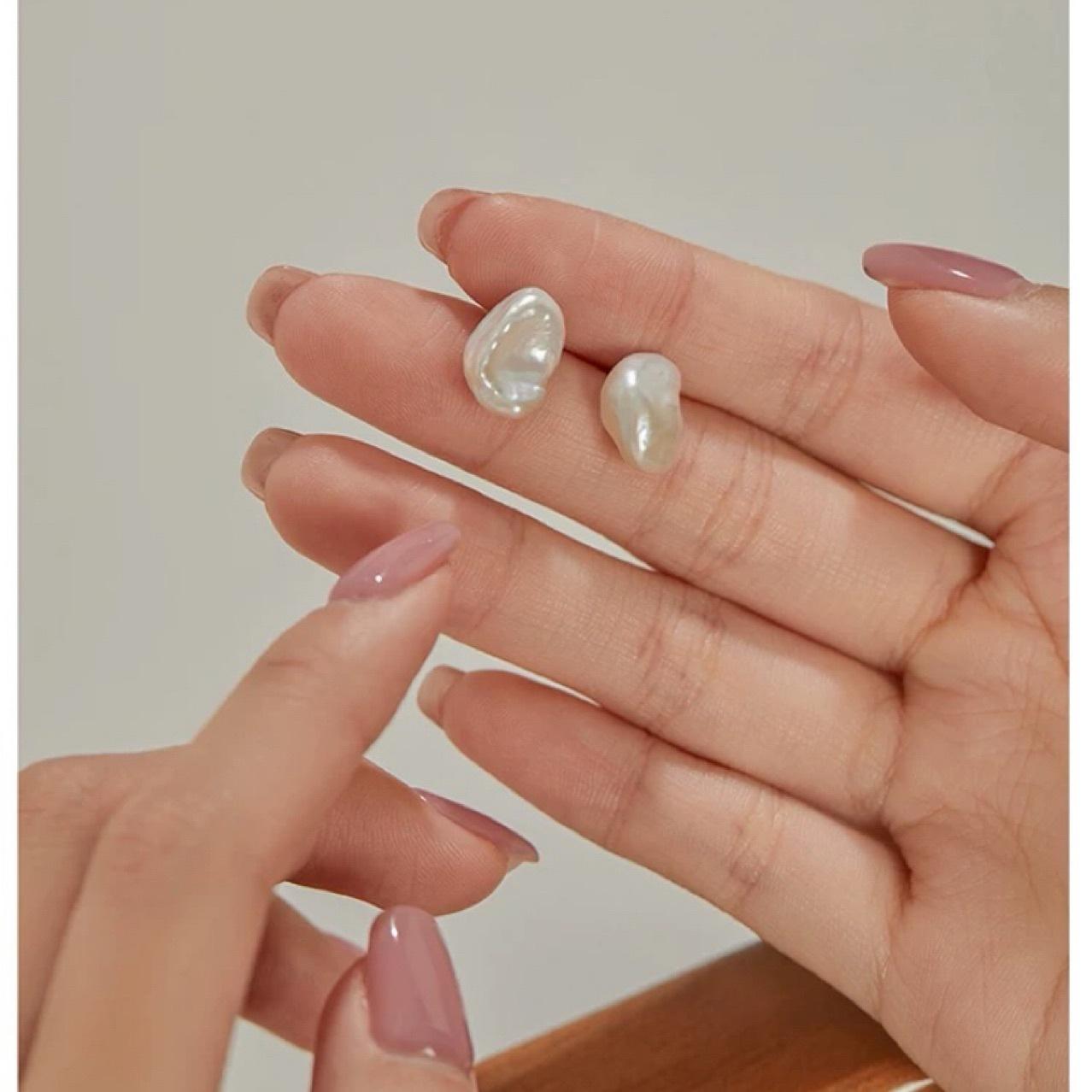 

Broken silver special-shaped baroque natural pearl stud earrings for women s simple commuting unique niche whole body 925 silver earrings one size