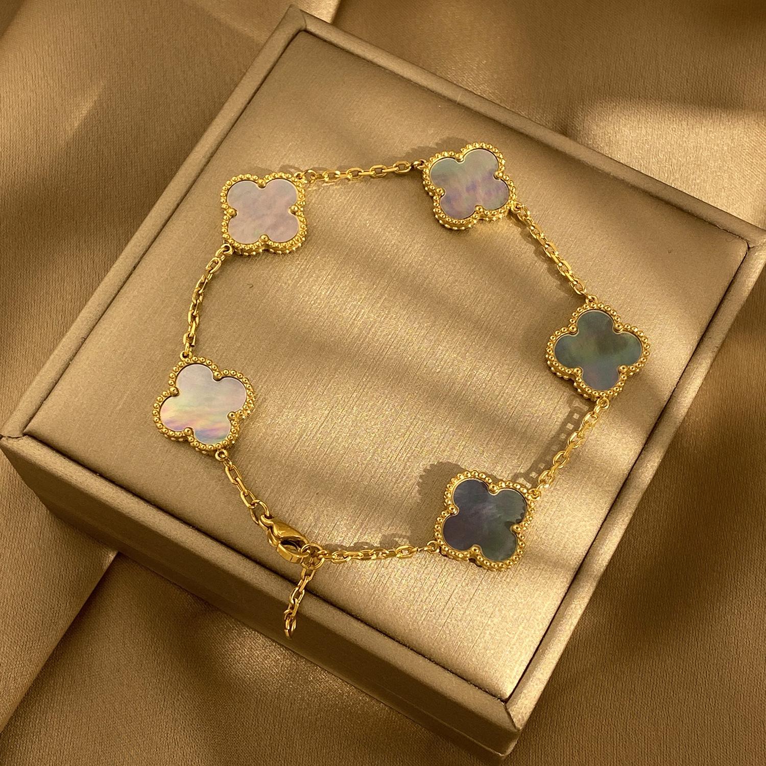 

Браслет из тонкого натурального настоящего перламутра 15 мм в виде четырехлистного клевера и пяти цветов, вакуумное толстое покрытие 18K из титановой стали