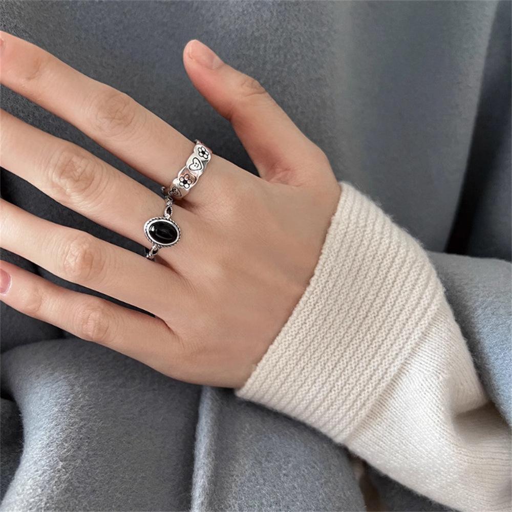 Oval black agate ring, old fashion ring, personalized Korean version ins niche design sense index finger ring