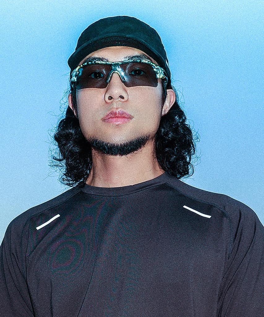 MINIMALPAIR Run Wild Sunglasses Real Tree Camo