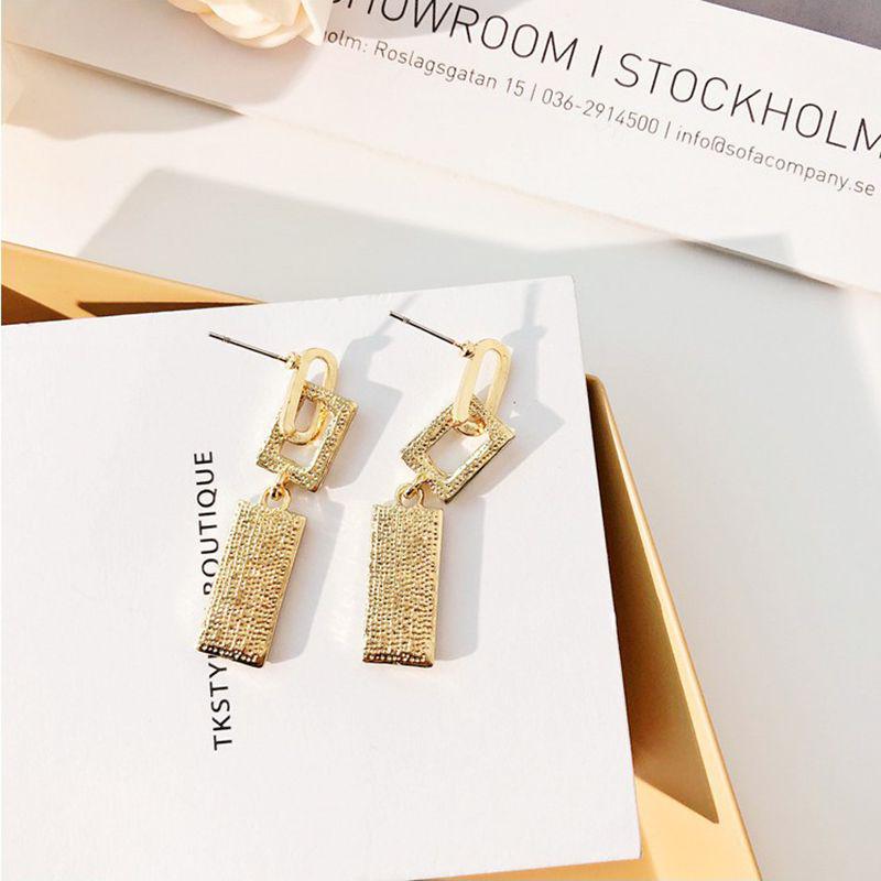 Damen Geometrie Silberne Nadel Nachtclub Lange Asymmetrische Süße Schmuck Ohrstecker