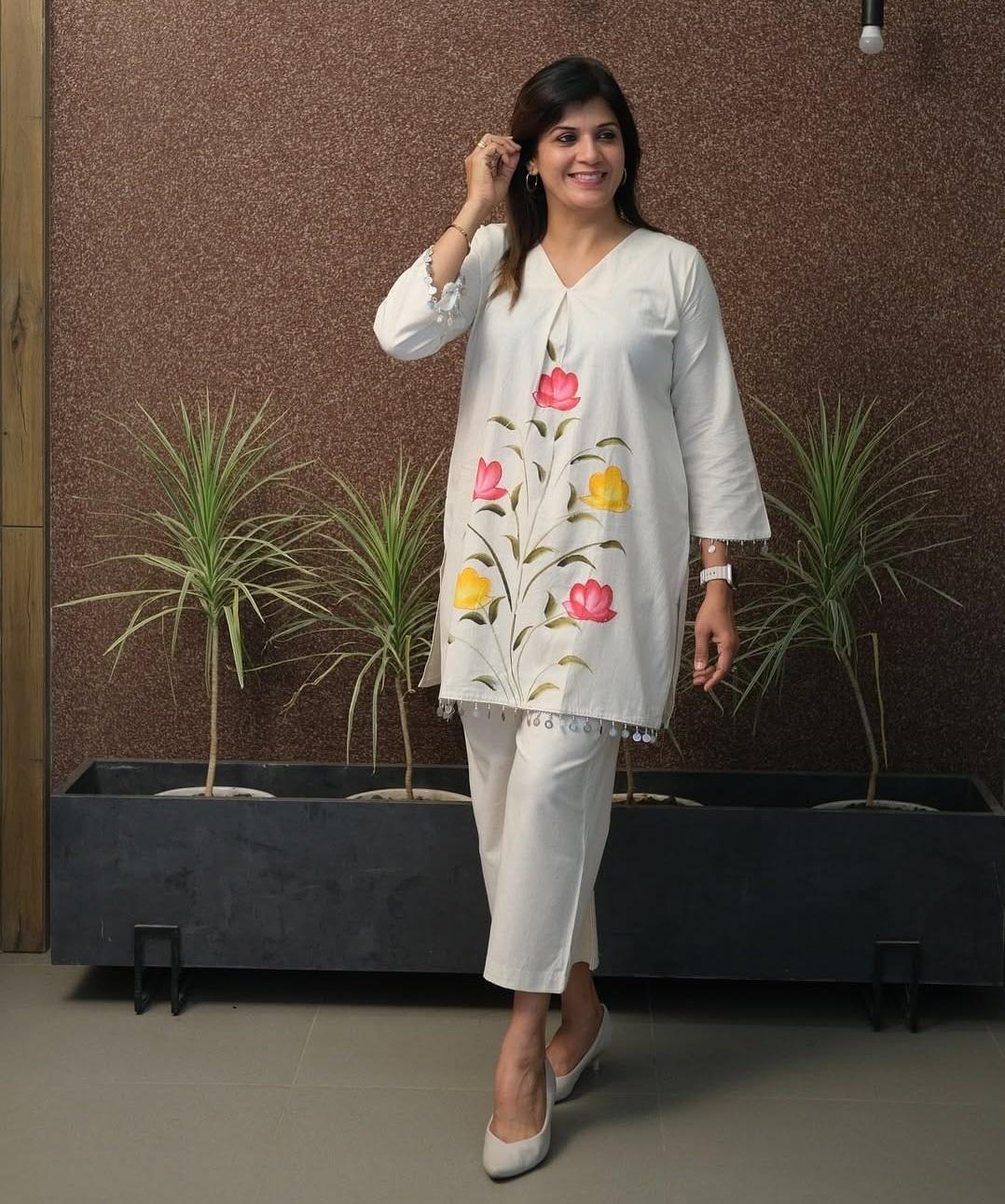 

Индийский дизайнерский праздничный хлопковый костюм для вечеринок для женщин Болливудский топ туника этническая курти M белый