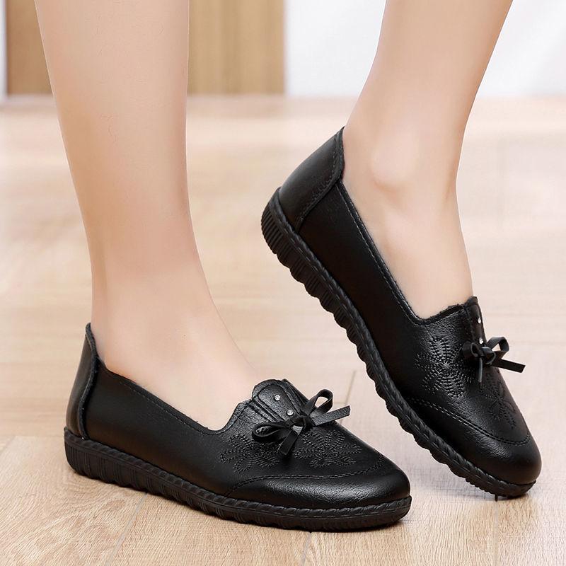 Mom shoes spring soft soles versatile single shoes flat middle-aged and elderly women's shoes non-slip grandma